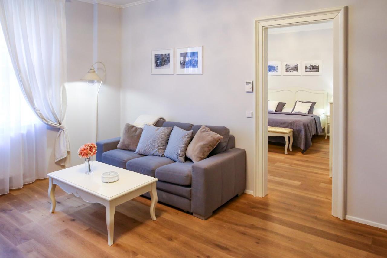 פראג White & Gray Apartments מראה חיצוני תמונה